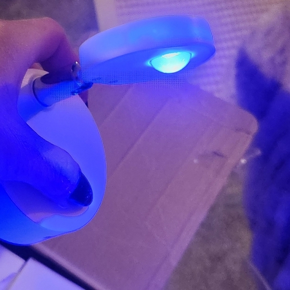 LED Light with Remote Control - Picture 6 of 9